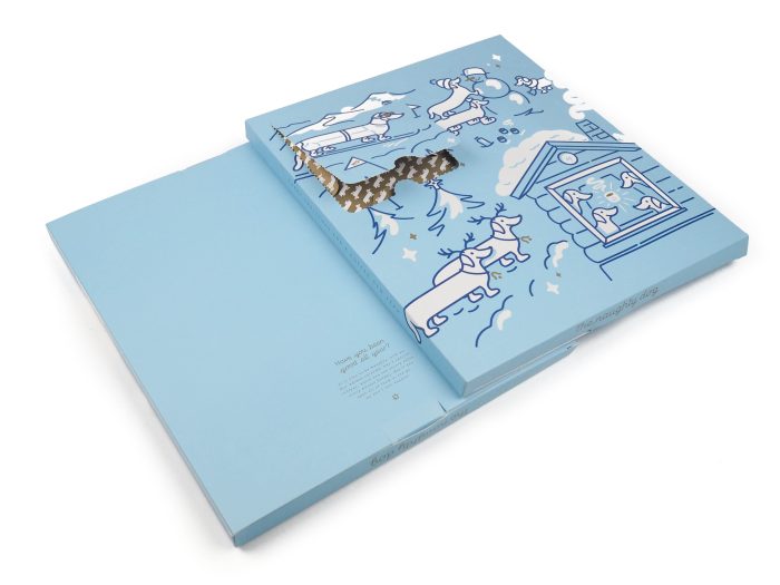 Adventní kalendář na zakázku Adventní kalendář The Naughty Dog byl vyroben pro 4 pytlíčky výběrové kávy, které si milovník kávy může vychutnávat během čtyř adventních týdnů.