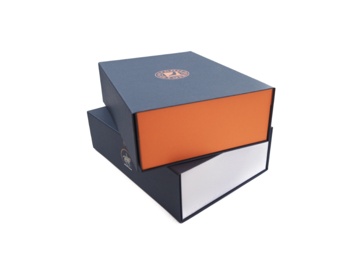 Magnetická krabice na zakázku v libovolné barevné kombinaci