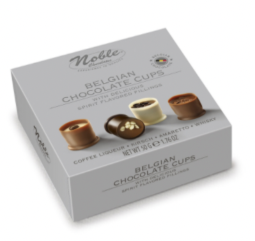 Bonboniéra obsahuje 4 plněné belgické pralinky z mléčné, hořké a bílé luxusní čokolády v potištěné krabičce. Obsah 50g.
