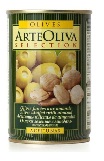 Zelené olivy s mandlovou pastou